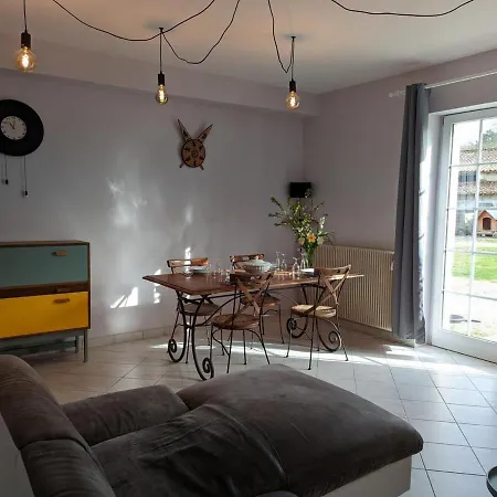 Familial Avec Piscine Chauffee Et Wifi, Au Coeur De La Nature, Proche Chadurie, Charente - Fr-1-653-172 Montmoreau