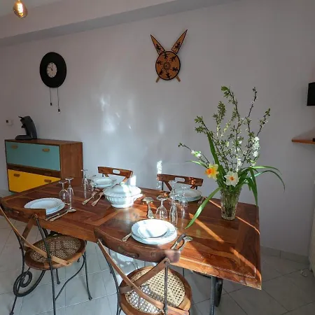 Familial Avec Piscine Chauffee Et Wifi, Au Coeur De La Nature, Proche Chadurie, Charente - Fr-1-653-172 Tatil Evi Montmoreau